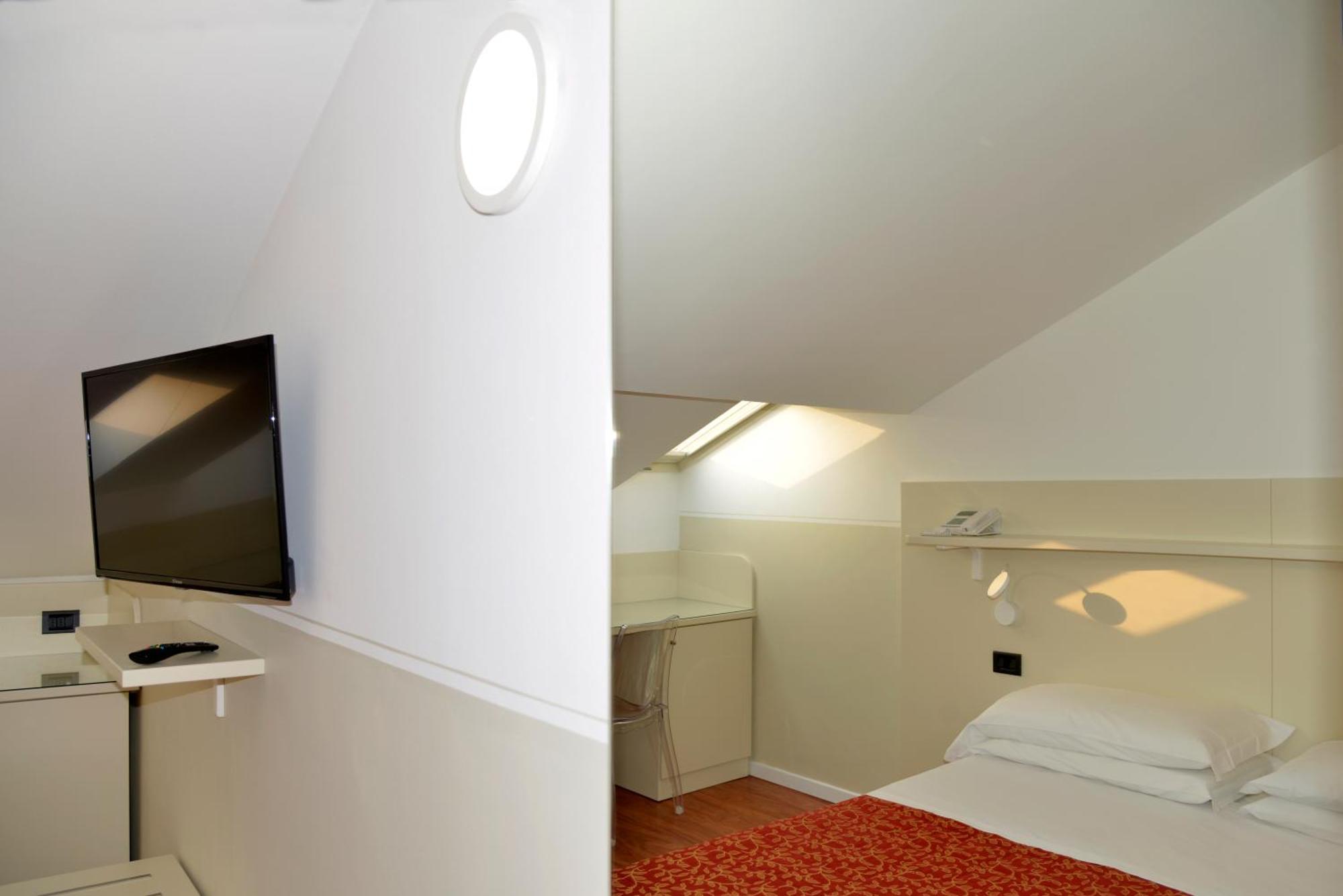 Amadeus E Teatro Hotel